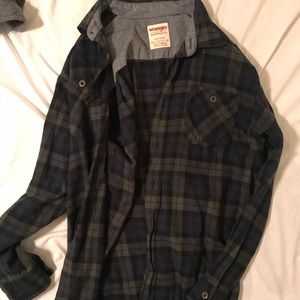 Men’s wrangler flannel